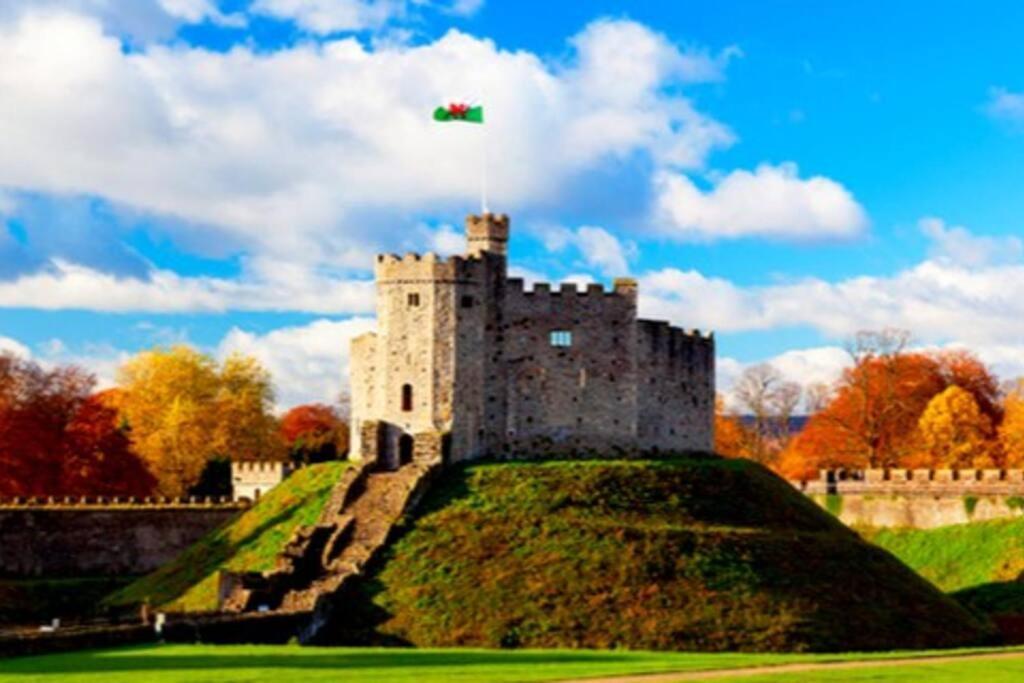 Gorgeous Victorian House Sleeps 6 In Cardiff 빌라 외부 사진